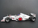 1:43 Minichamps Bar Honda 2 2000 Blanco. Subida por indexqwest